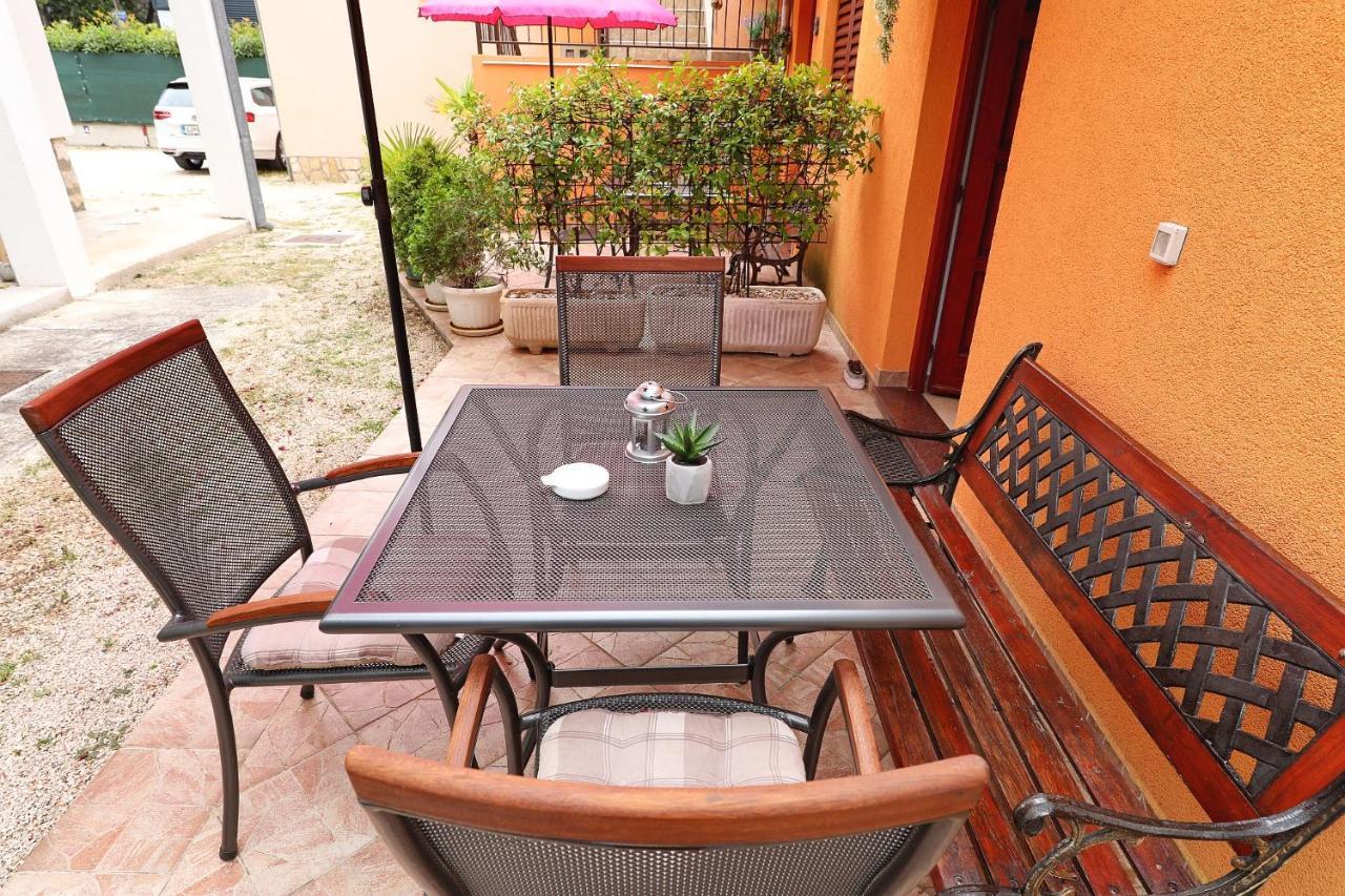 Apartmani Strpic Weißenburg Exterior foto