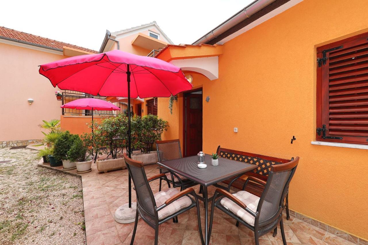 Apartmani Strpic Weißenburg Exterior foto