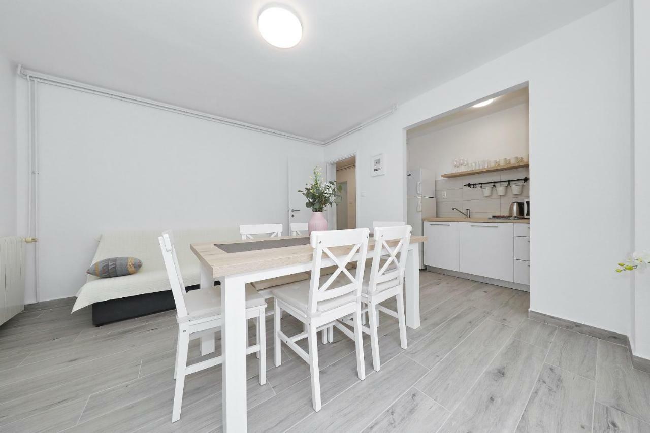 Apartmani Strpic Weißenburg Exterior foto